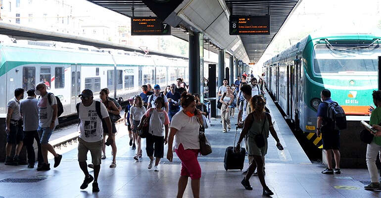 Sicurezza integrata nelle stazioni ferroviarie in provincia di Lecco: rinnovato l’accordo